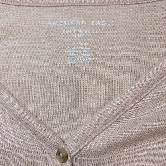 American eagle crop sweater 💖 - Picture 3 of 3